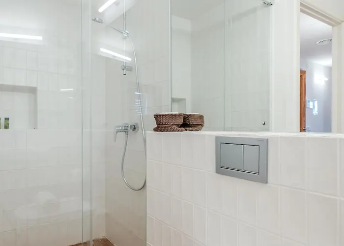 Flateli Santa Clara 31 * 지로나